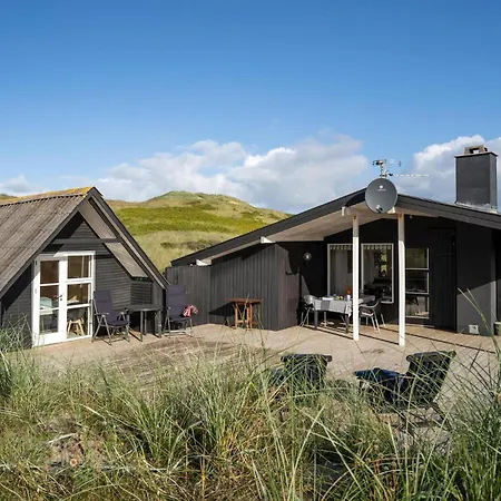 Prázdninový dům 4 Bedroom Stunning In Hvide Sande